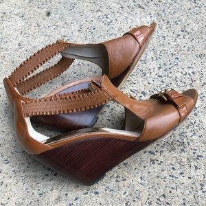 Michael kors sandals/ shoes size 9